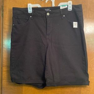Black denim shorts mid rise size 16